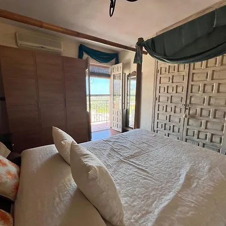 Cd-2102 Bedroom Townhouse
