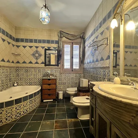 Cd-2102 Bedroom Townhouse